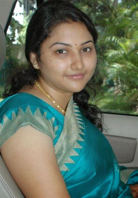 MALLU MASALA INDIAN AUNTY BHABHI Only in Blouse。